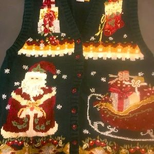 BEAUTIFUL CHRISTMAS VEST